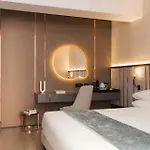 Agra 4*