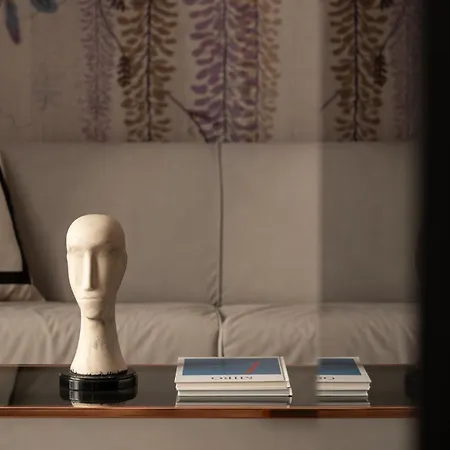 Πανσιόν Agra 4*