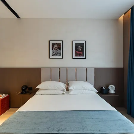 Agra 4*